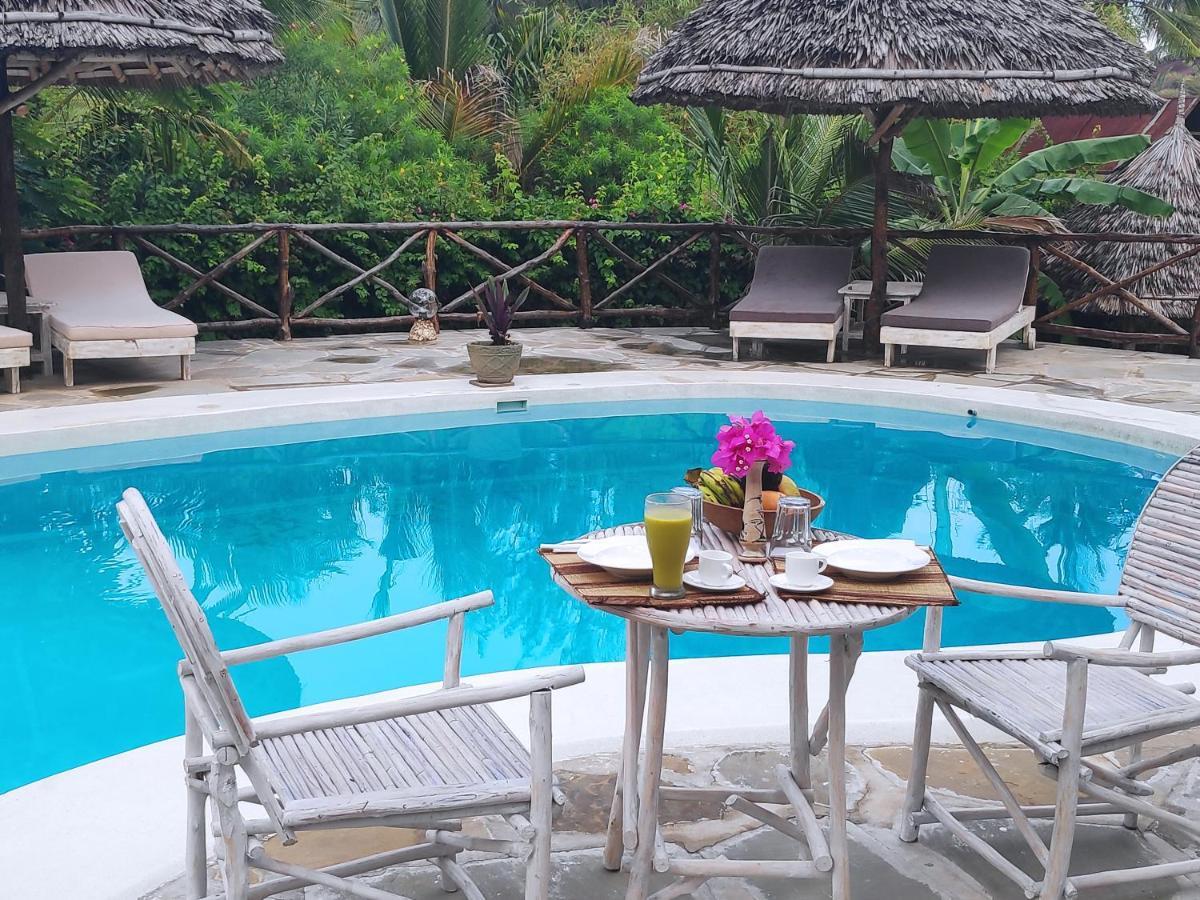 Kimya House, Watamu Bed and Breakfast Exteriör bild