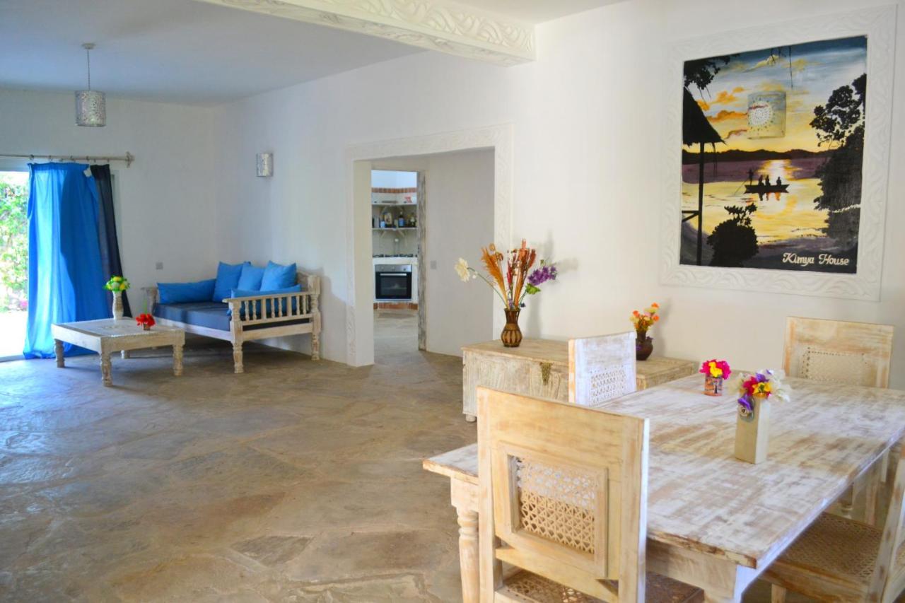 Kimya House, Watamu Bed and Breakfast Exteriör bild