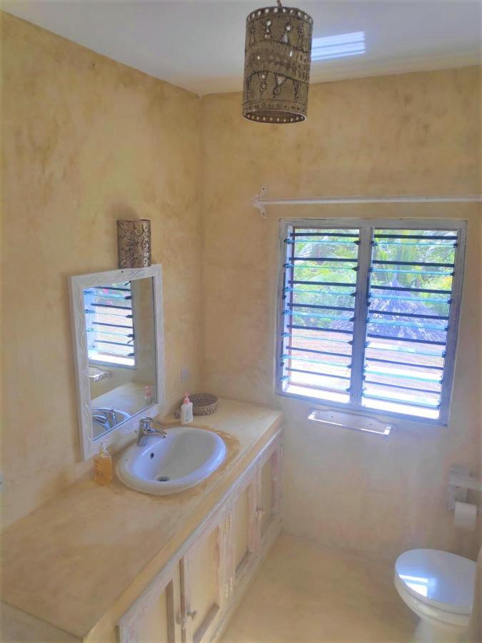 Kimya House, Watamu Bed and Breakfast Exteriör bild