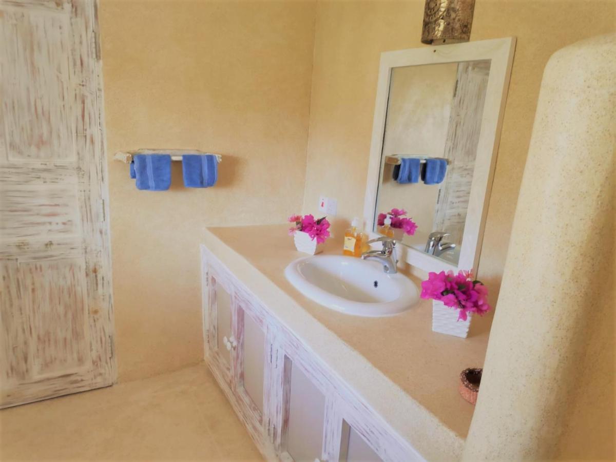 Kimya House, Watamu Bed and Breakfast Exteriör bild